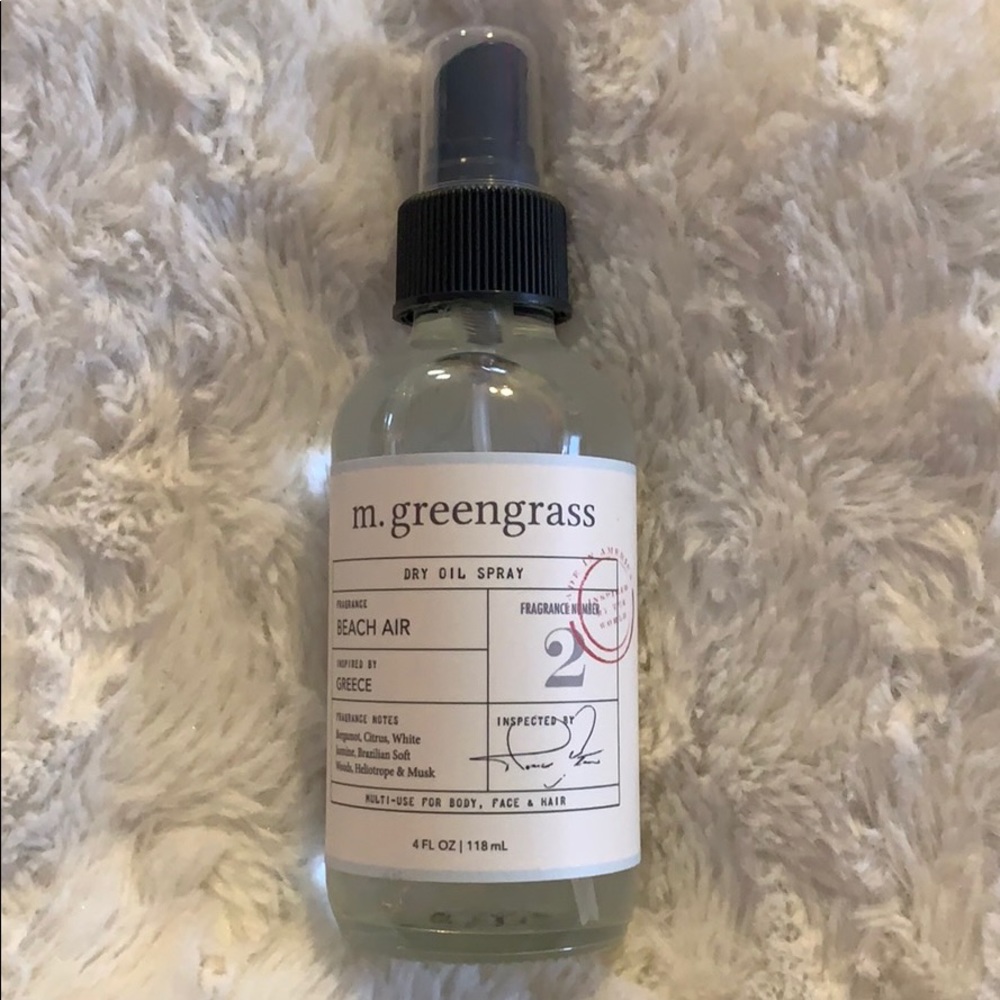 Beach Hair Dry oil spray.